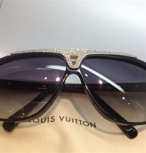 vogue sunglasses with diamonds